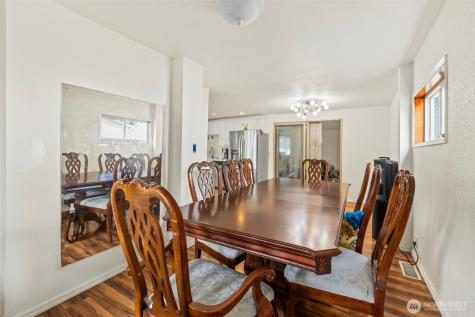 14937 133rd Avenue SE Renton WA 98058