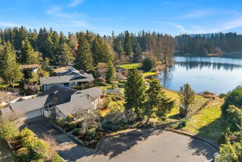 1426 163rd Place SE Bellevue WA 98008