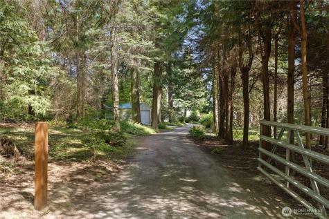 2659 S East Camano Drive Camano Island WA 98282