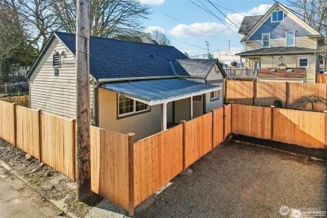 1213 S J Street Tacoma WA 98405