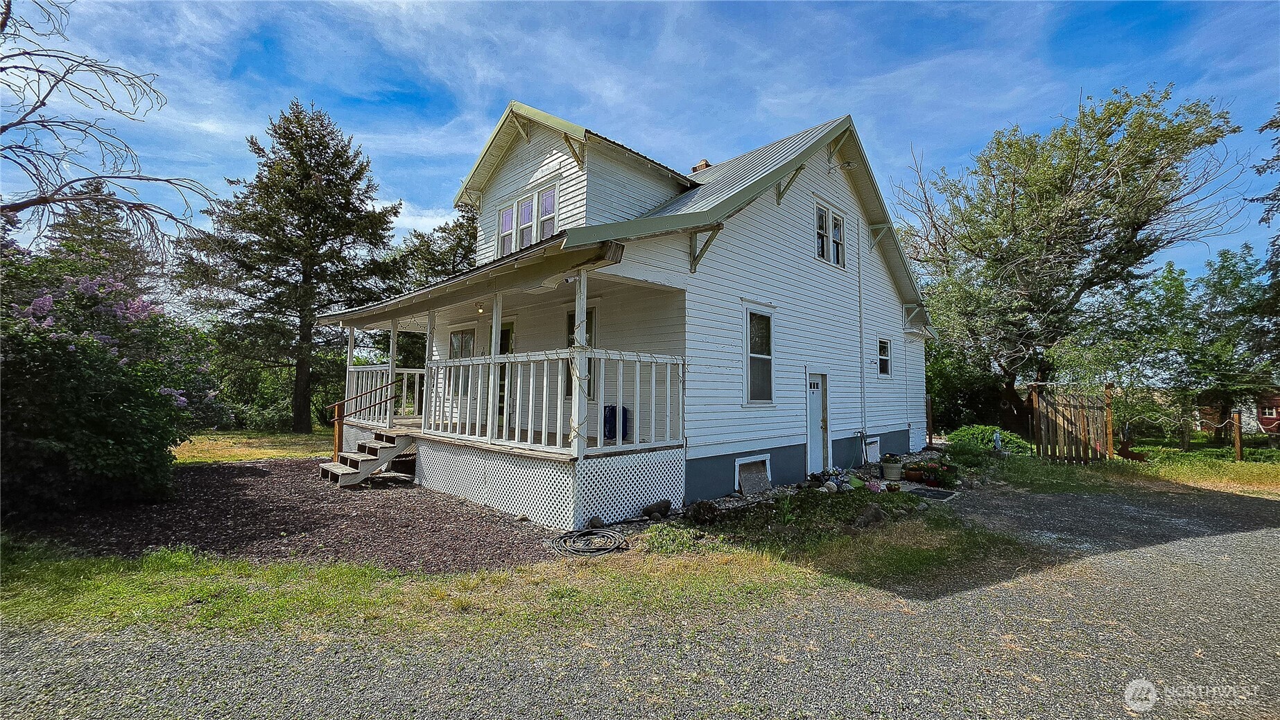 16525 Us Highway 2 Waterville WA 98858