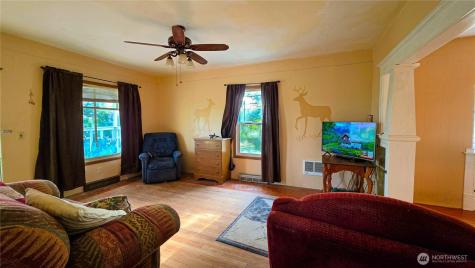 16525 Us Highway 2 Waterville WA 98858
