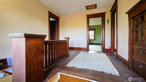 16525 Us Highway 2 Waterville WA 98858