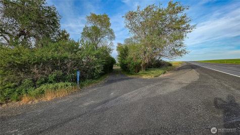 16525 Us Highway 2 Waterville WA 98858
