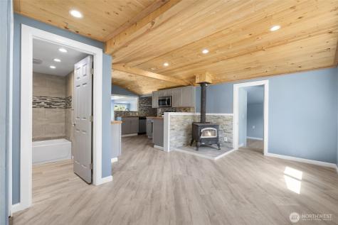 4603 SE Horstman Road Port Orchard WA 98366