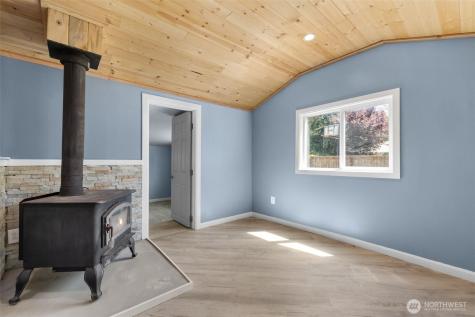 4603 SE Horstman Road Port Orchard WA 98366