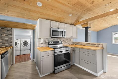 4603 SE Horstman Road Port Orchard WA 98366