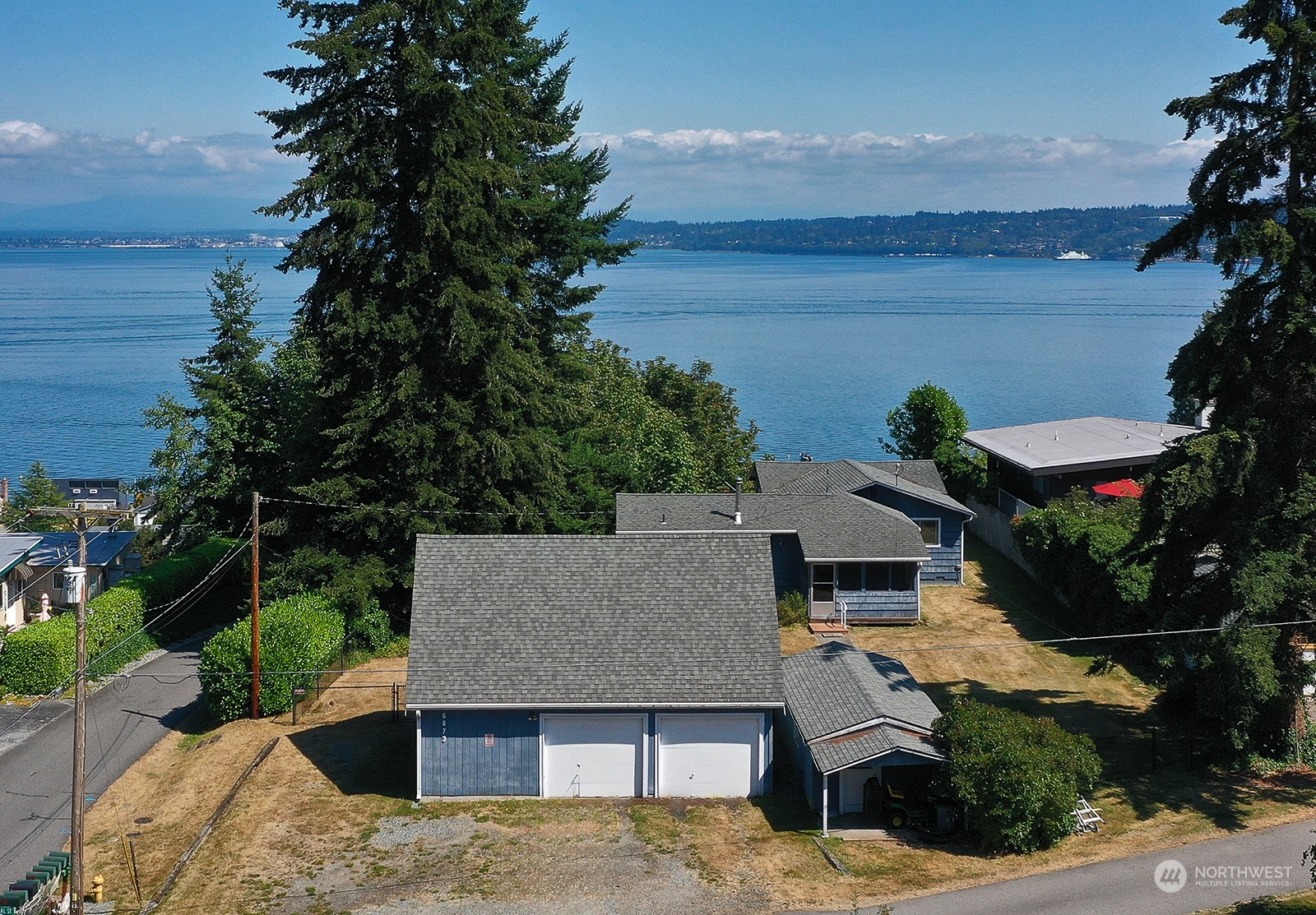 6873 Crystal Street Clinton WA 98236