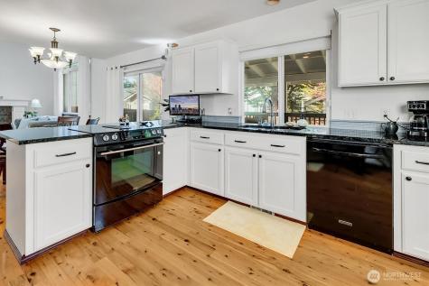 16902 120th Avenue E Puyallup WA 98374