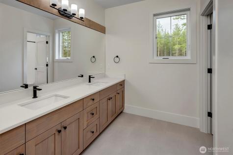 43346 SE 145th Place North Bend WA 98045