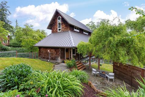 4710 New Sweden Avenue NE Bainbridge Island WA 98110