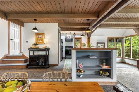 4710 New Sweden Avenue NE Bainbridge Island WA 98110
