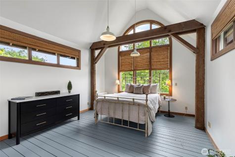 4710 New Sweden Avenue NE Bainbridge Island WA 98110