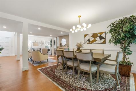21842 NE 30th Place Sammamish WA 98074