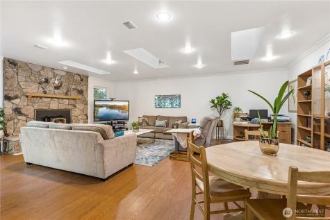 21842 NE 30th Place Sammamish WA 98074