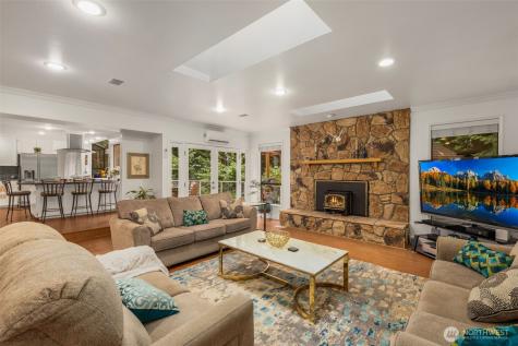 21842 NE 30th Place Sammamish WA 98074