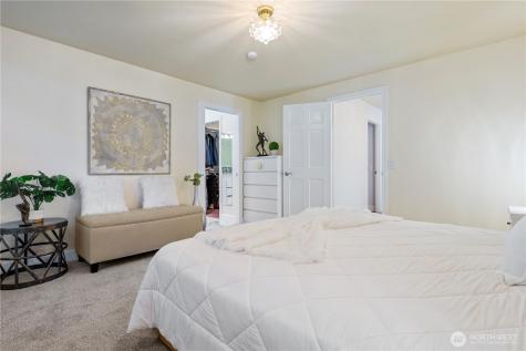 21842 NE 30th Place Sammamish WA 98074