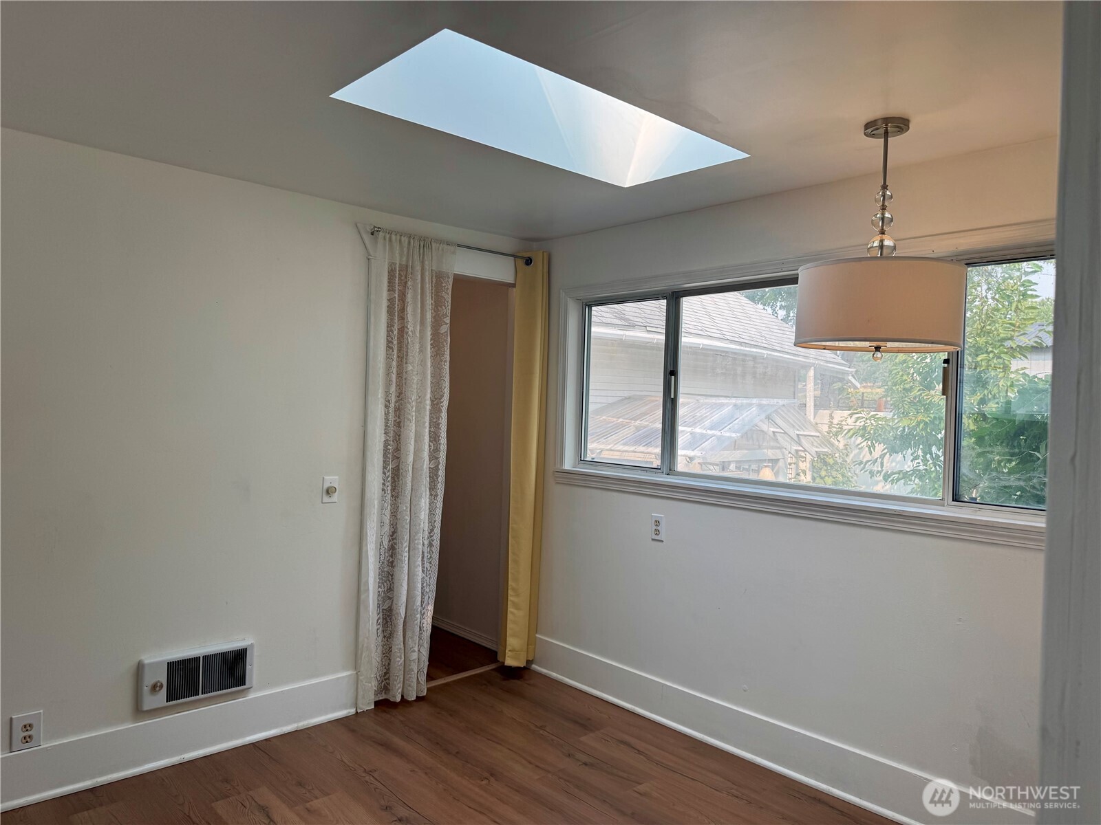 403 NW Main Avenue Wilbur WA 99185