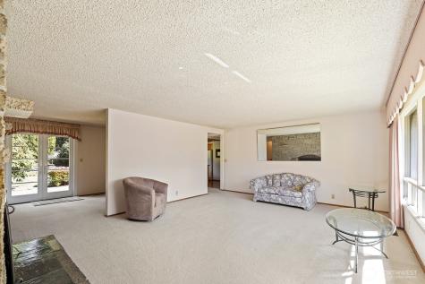 8236 120th Avenue NE Kirkland WA 98033