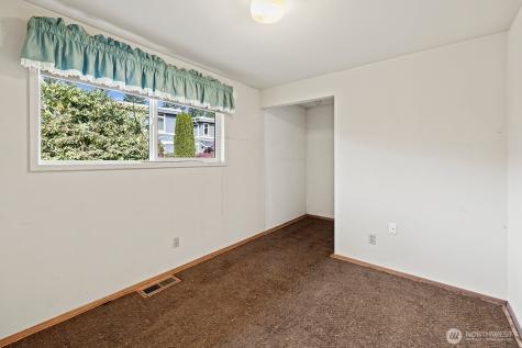 8236 120th Avenue NE Kirkland WA 98033