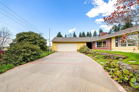 8236 120th Avenue NE Kirkland WA 98033