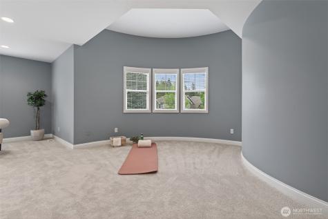 9403 222nd Avenue NE Redmond WA 98053