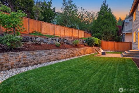 9403 222nd Avenue NE Redmond WA 98053