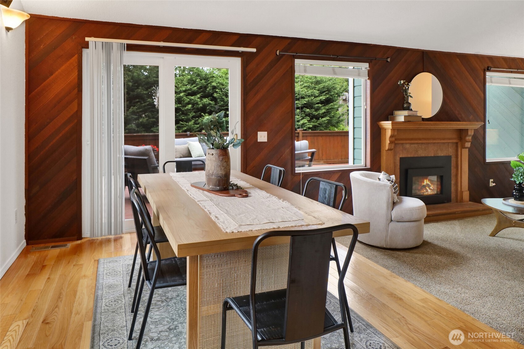 1081 Cedar Hills Avenue Bellingham WA 98229