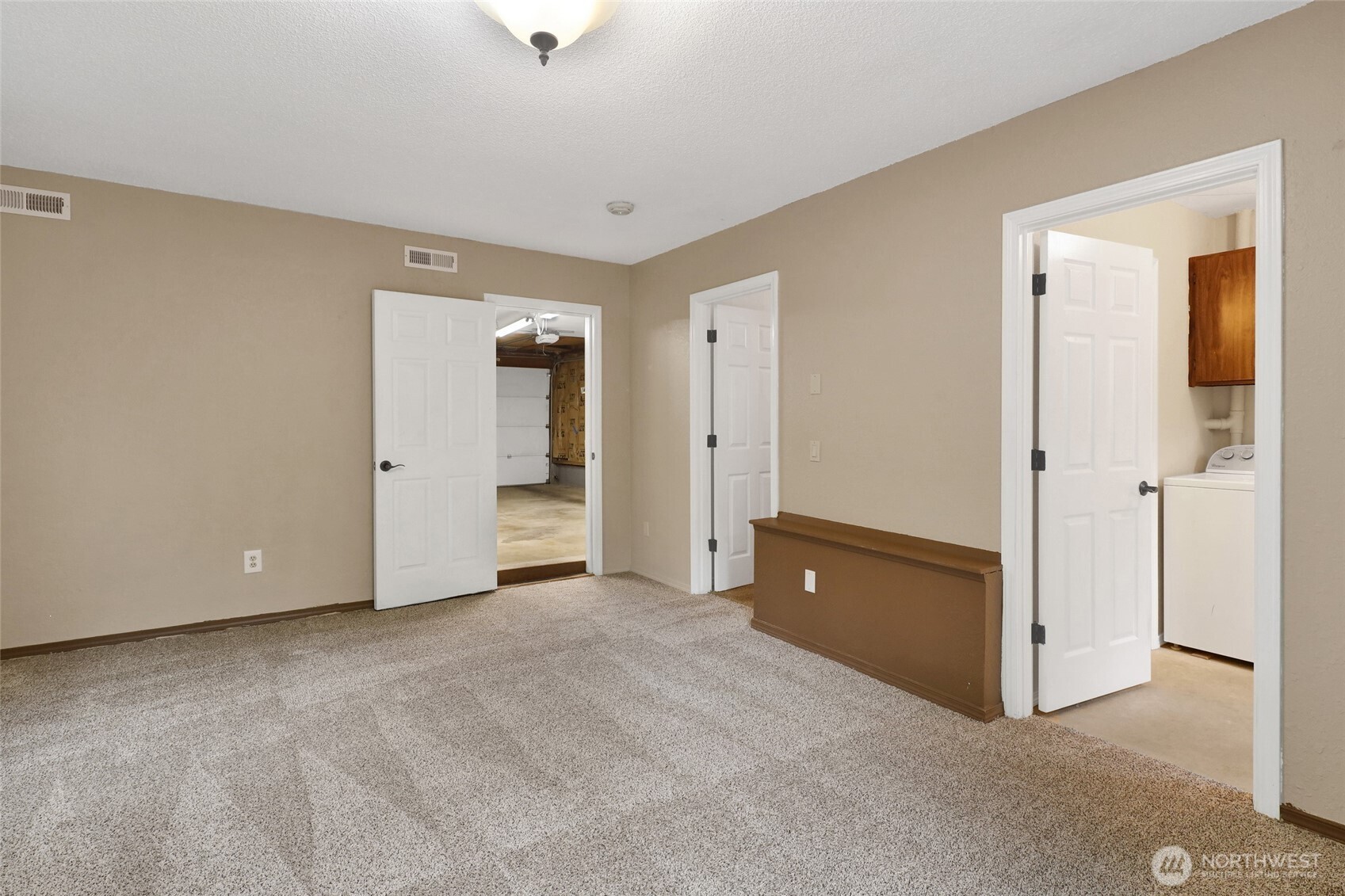 1081 Cedar Hills Avenue Bellingham WA 98229