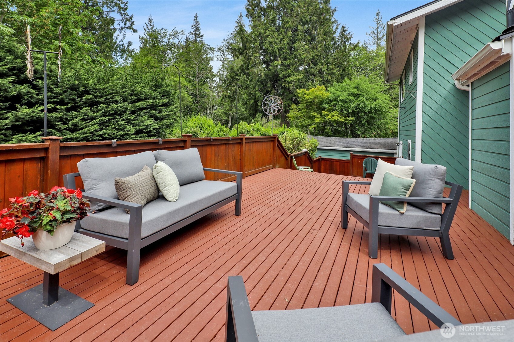1081 Cedar Hills Avenue Bellingham WA 98229
