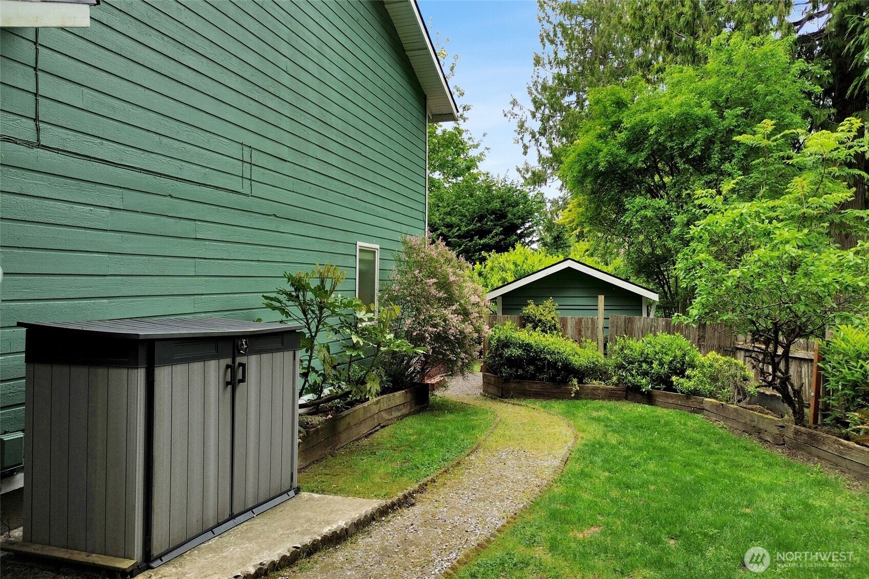 1081 Cedar Hills Avenue Bellingham WA 98229