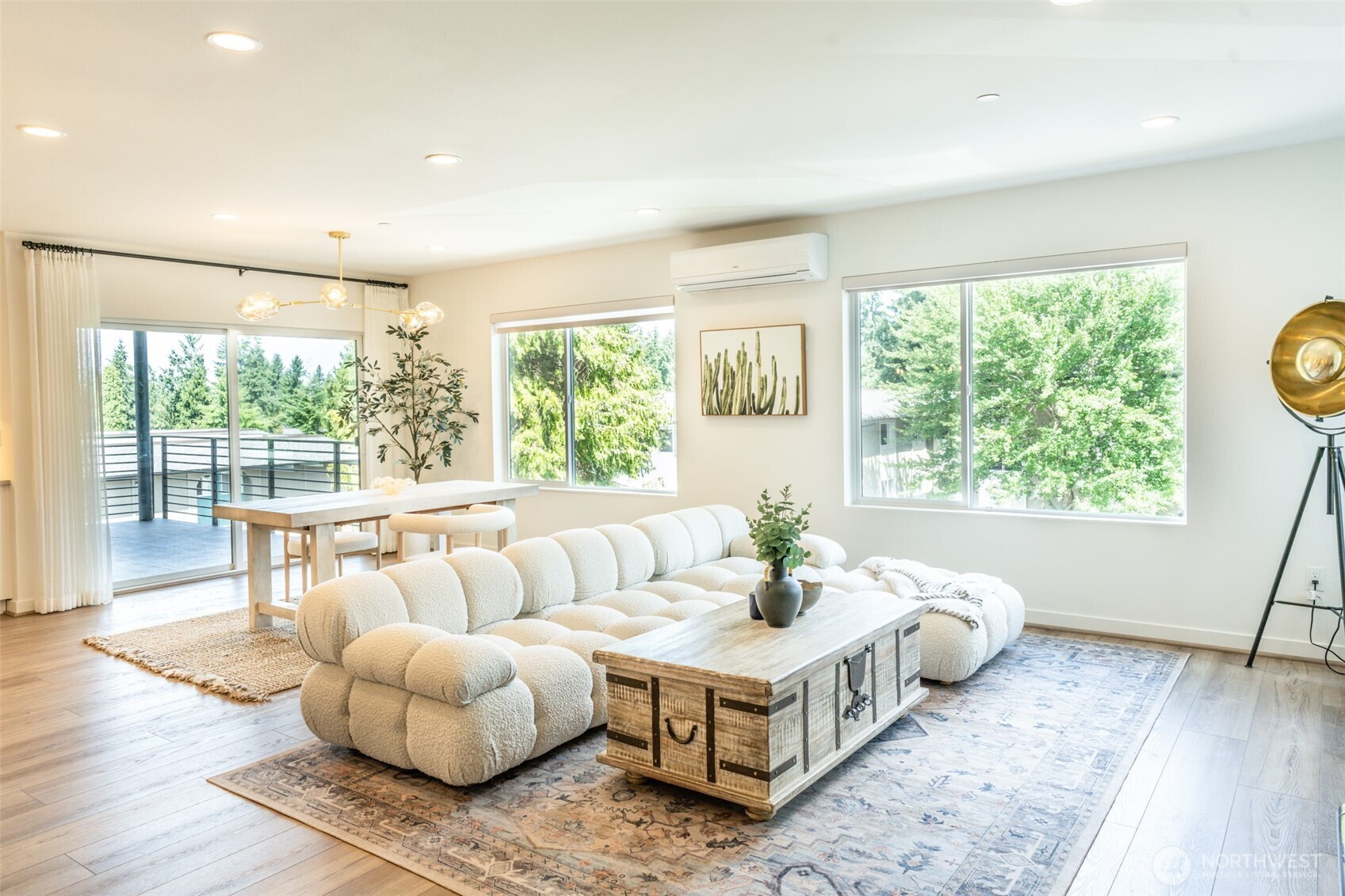 15558 NE 15th Place Bellevue WA 98007