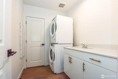 15558 NE 15th Place Bellevue WA 98007