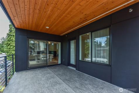 15558 NE 15th Place Bellevue WA 98007