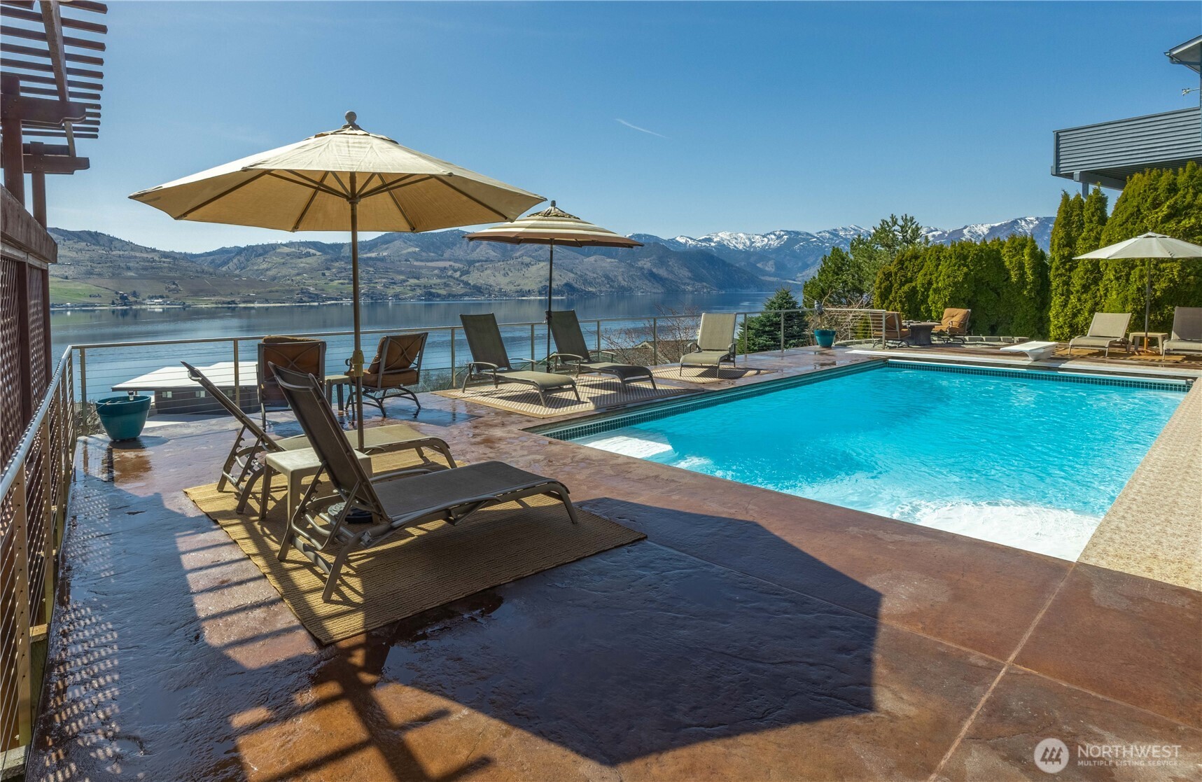 217 Riviera Drive Chelan WA 98816
