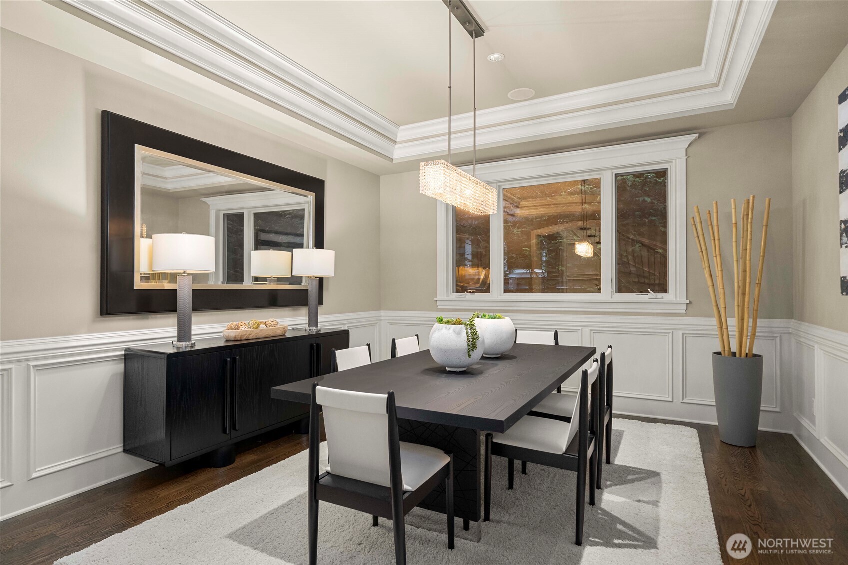 10021 NE 16th Place Bellevue WA 98004