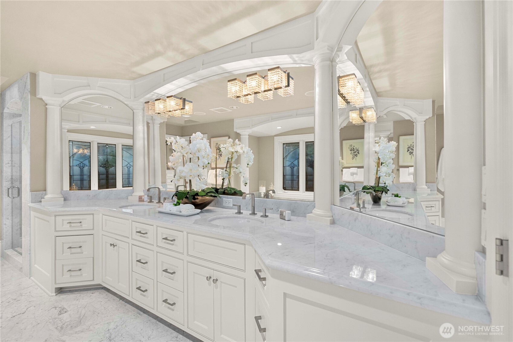 10021 NE 16th Place Bellevue WA 98004