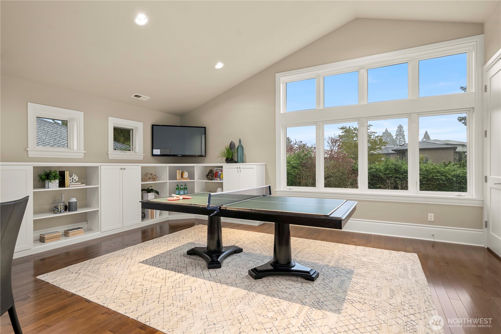 10021 NE 16th Place Bellevue WA 98004