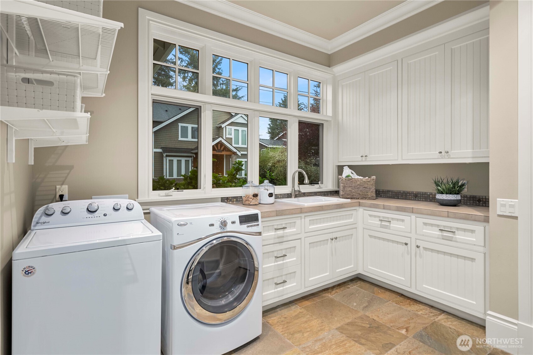 10021 NE 16th Place Bellevue WA 98004