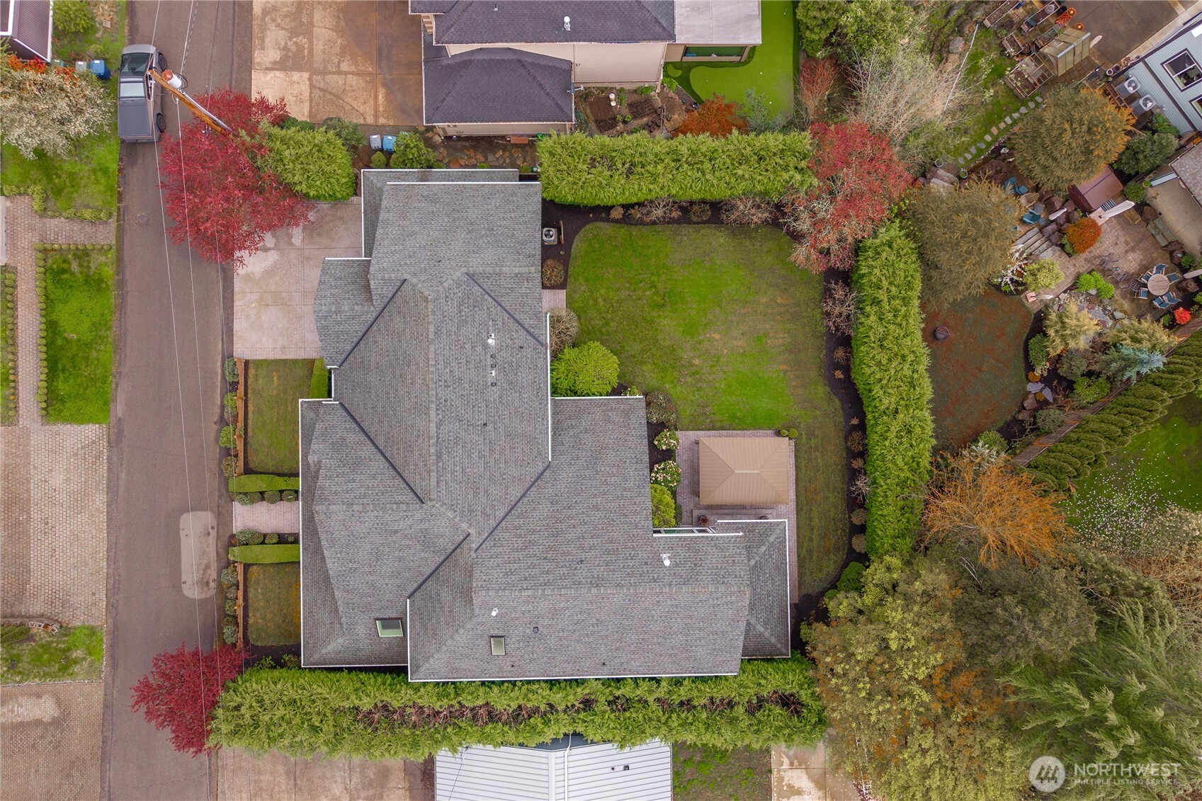 10021 NE 16th Place Bellevue WA 98004