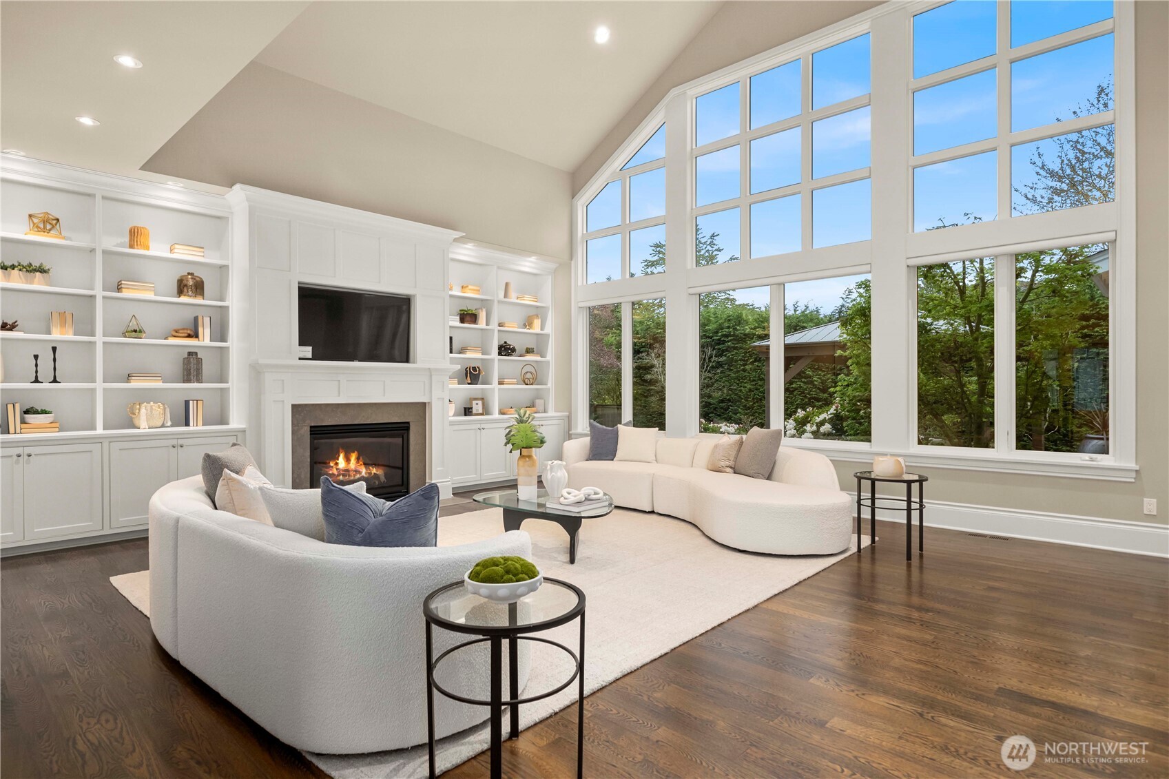 10021 NE 16th Place Bellevue WA 98004