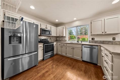 10517 Farwest Court SE Yelm WA 98597