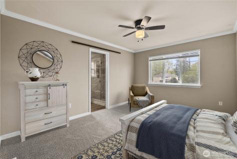 10517 Farwest Court SE Yelm WA 98597