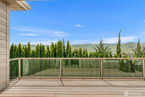 718 Briarwood Drive East Wenatchee WA 98802