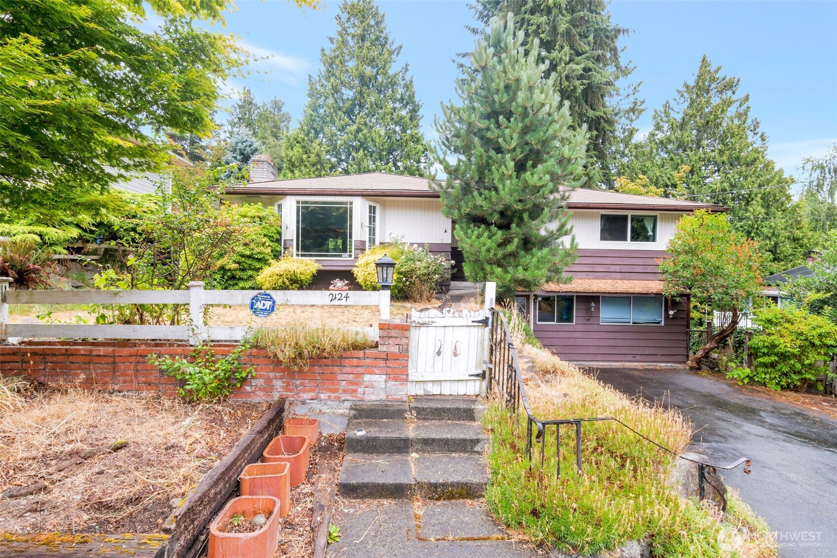 2124 N 167th Street Shoreline WA 98133