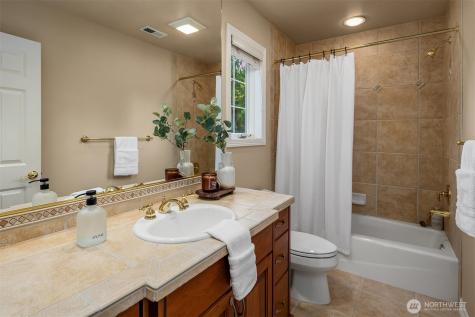 24838 NE 20th Street Sammamish WA 98074