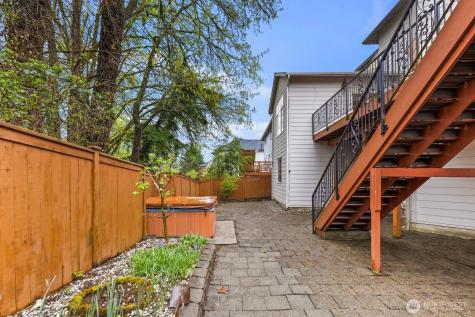 3429 Lincoln Avenue NE Renton WA 98056