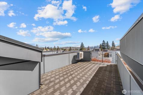 966 N Allen Place Seattle WA 98103