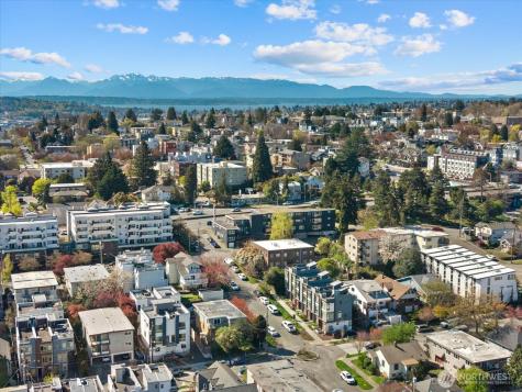 966 N Allen Place Seattle WA 98103