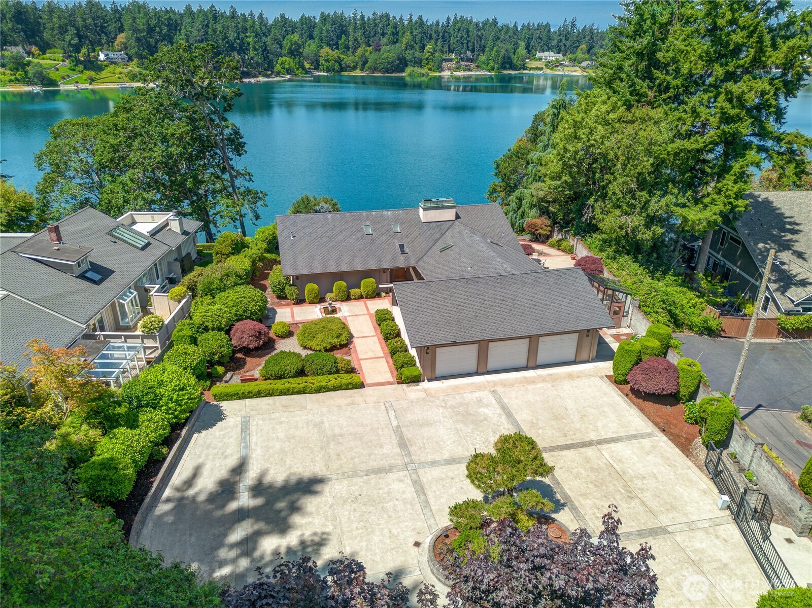 6638 Hilltop Lane Lakewood WA 98499